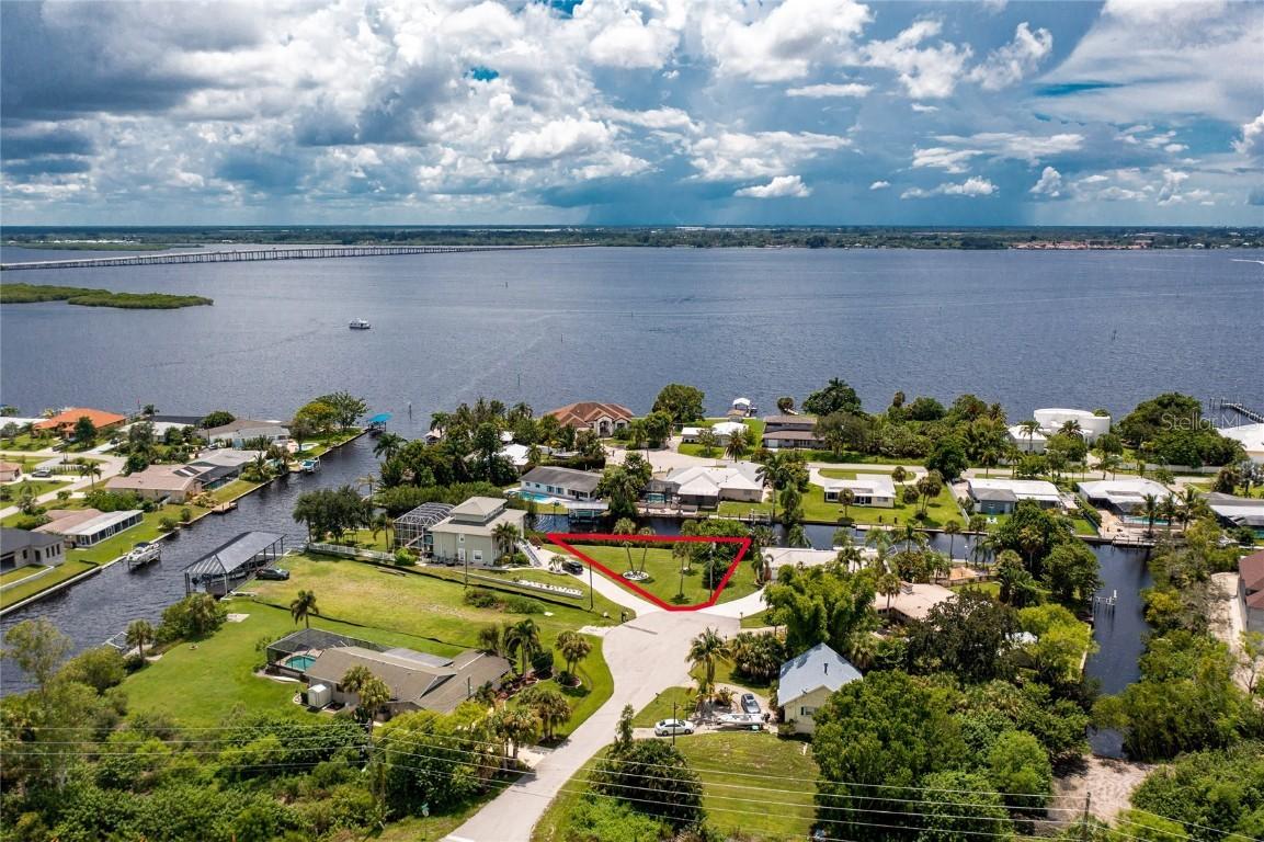 181 Purdy Dr., Punta Gorda, FL 33980