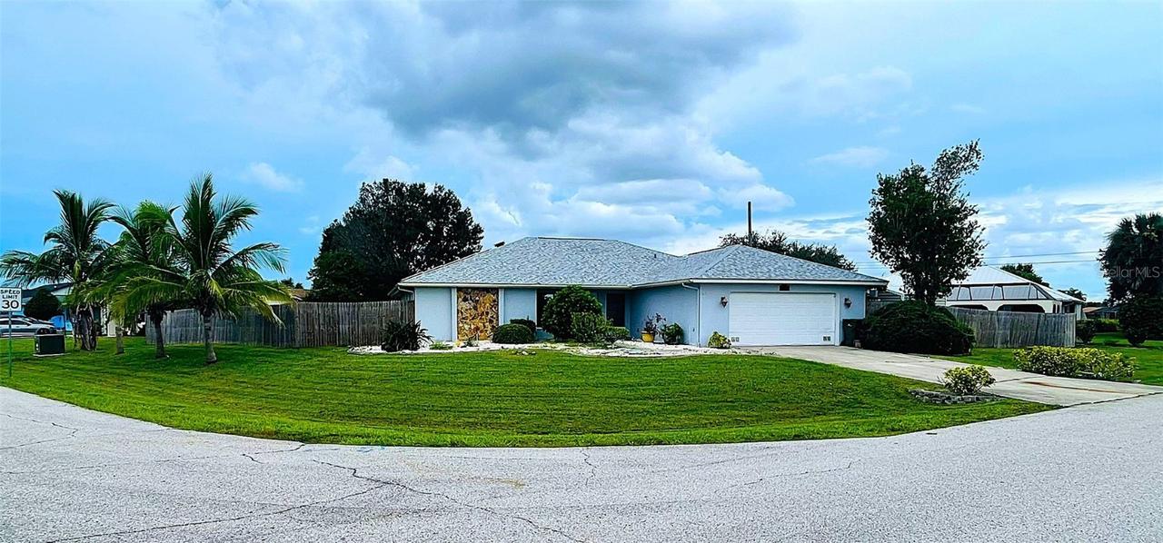 2335 Broad Ranch Dr., Port Charlotte, FL 33948