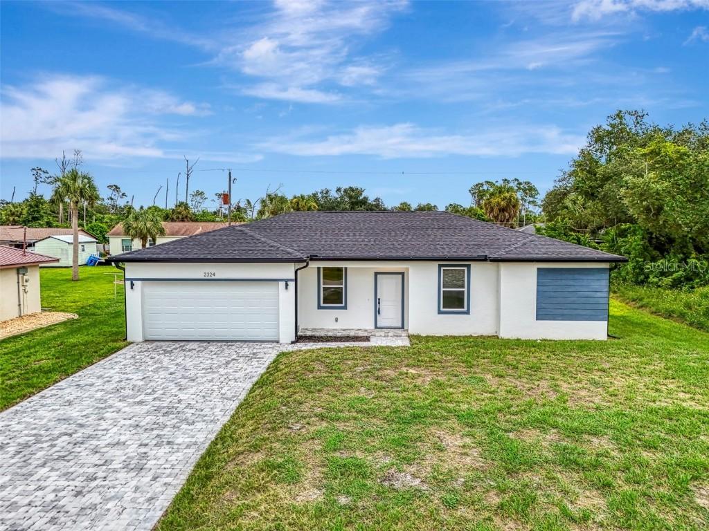 2324 Fintonrod St., Port Charlotte, FL 33948