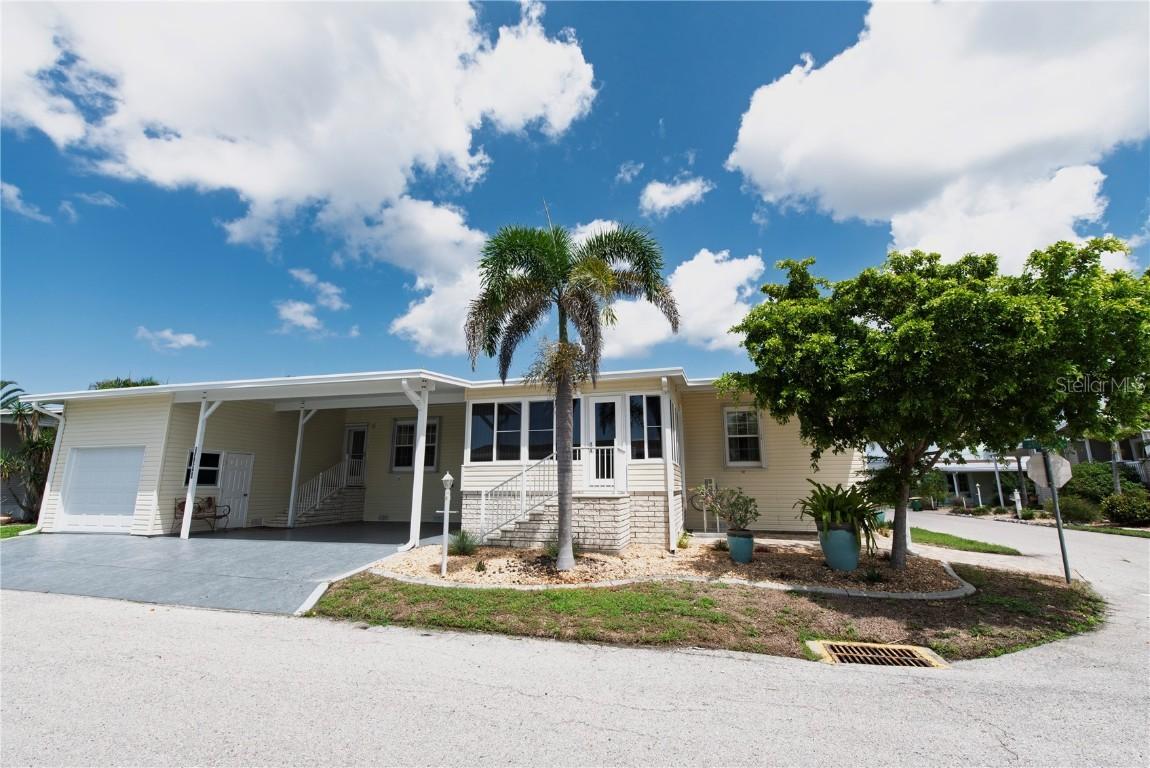 22 Freeman Ave., Punta Gorda, FL 33950