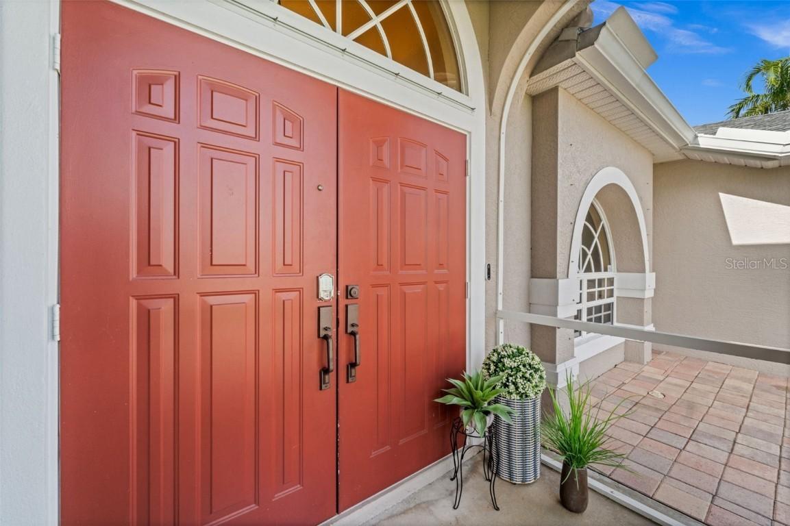 1920 SE 6th Ln., Cape Coral, FL 33990