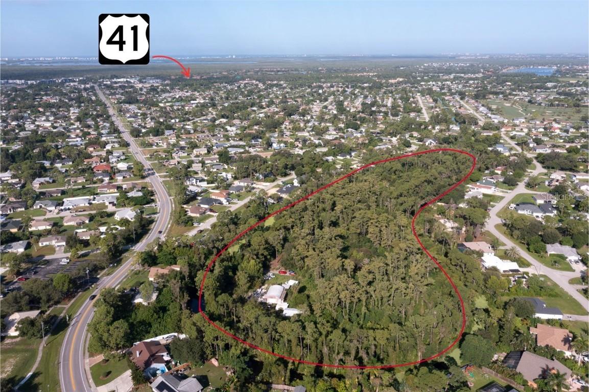 8171, 8181 & 8089 Cypress Dr., Fort Myers, FL 33967