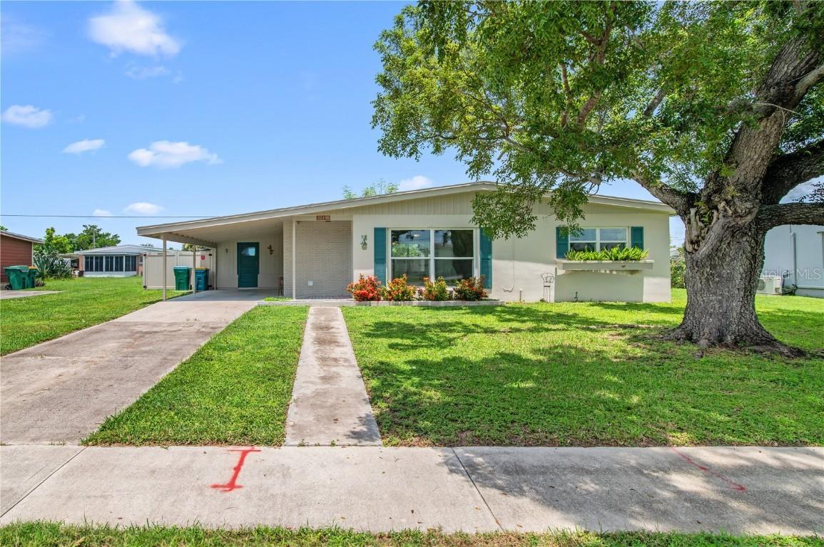 22198 Felton Ave., Port Charlotte, FL 33952