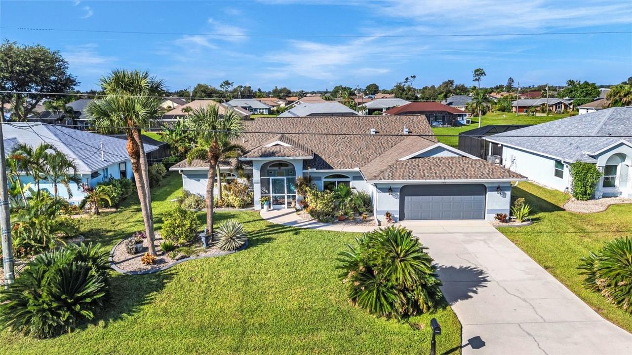 101 Fairway Rd., Rotonda West, FL 33947