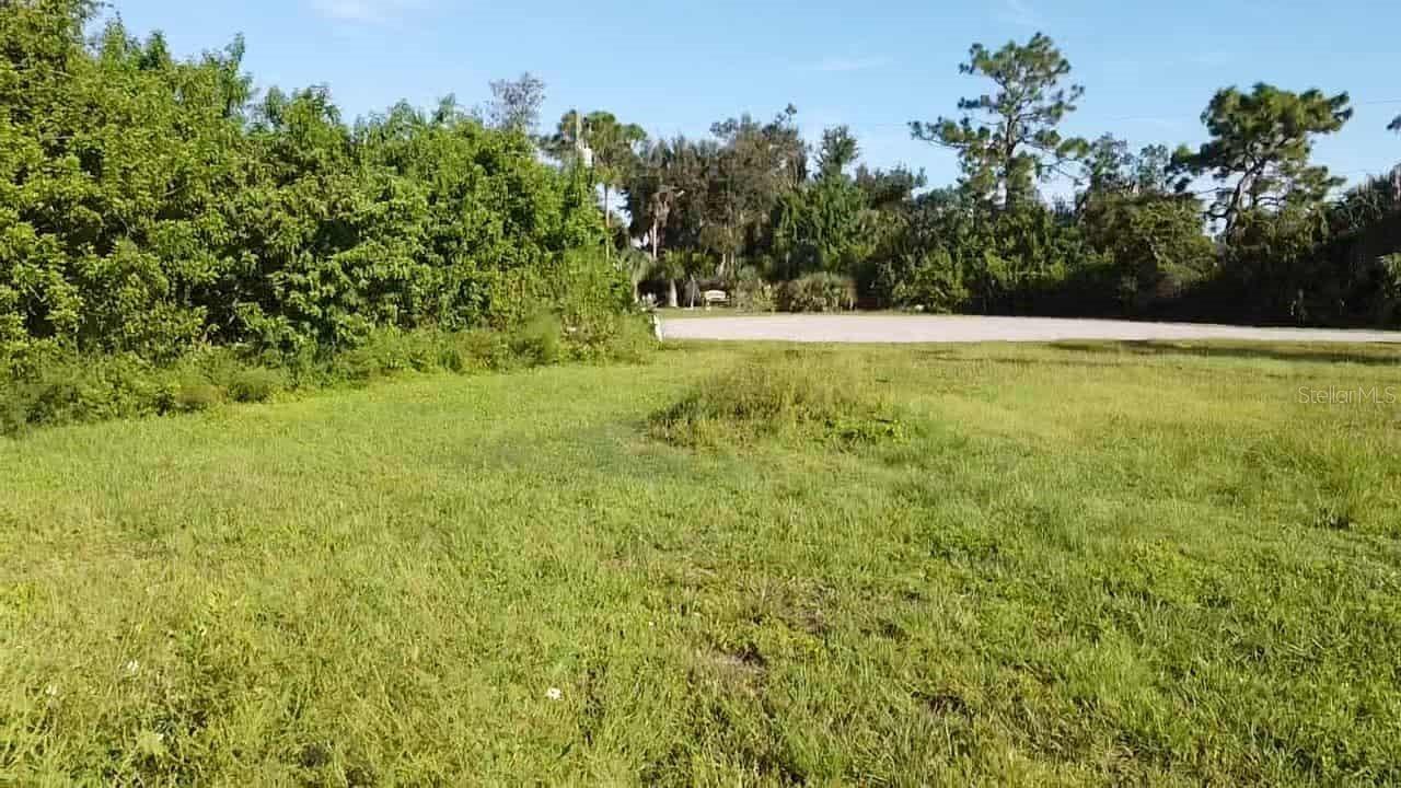 105 Delway Way, Rotonda West, FL 33947