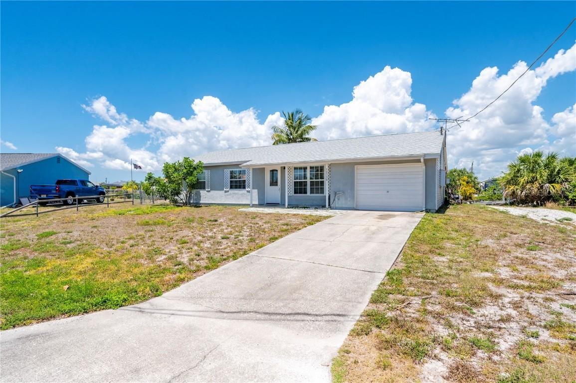18334 Kerrville Cir., Port Charlotte, FL 33948