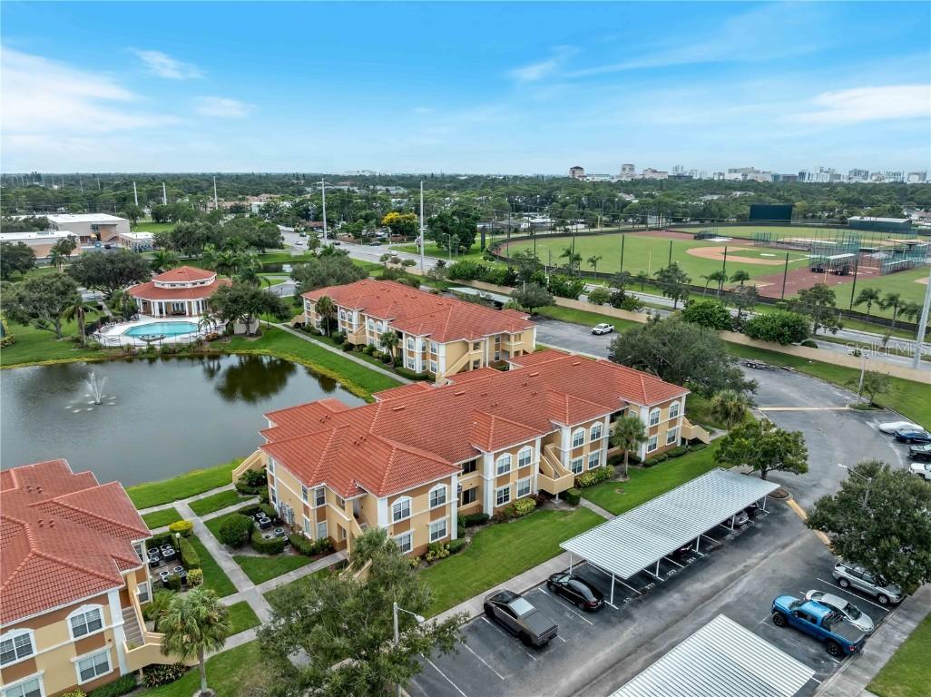 1120 Villagio Cir. #202, Sarasota, FL 34237