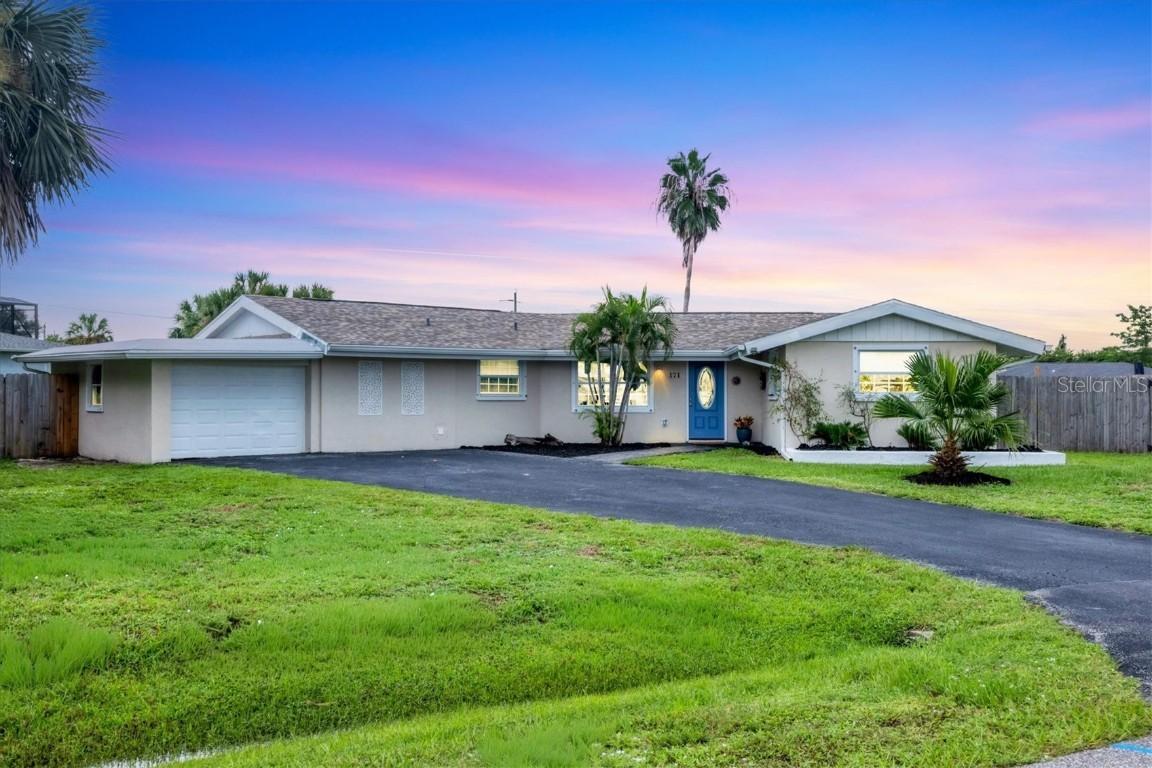 171 N Waterway Dr., Port Charlotte, FL 33952