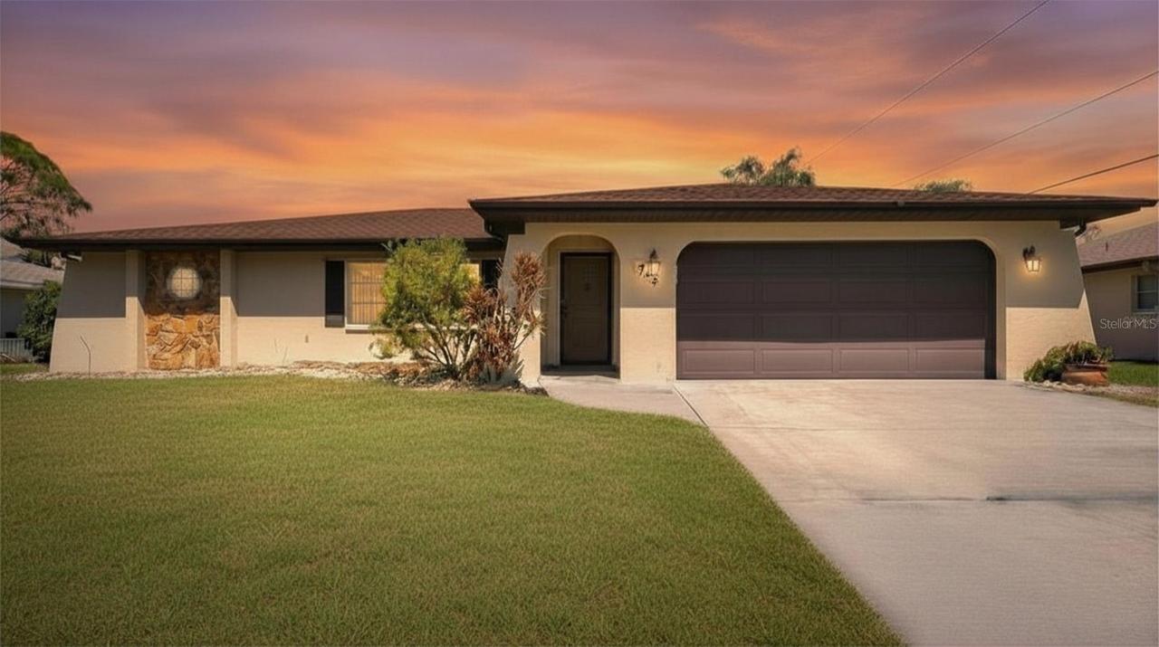 745 Columbia St., Port Charlotte, FL 33948