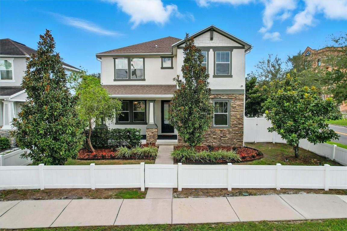 2724 W Aileen St., Tampa, FL 33607