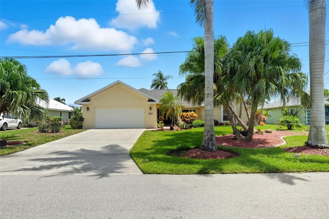5317 SW 9th Pl., Cape Coral, FL 33914