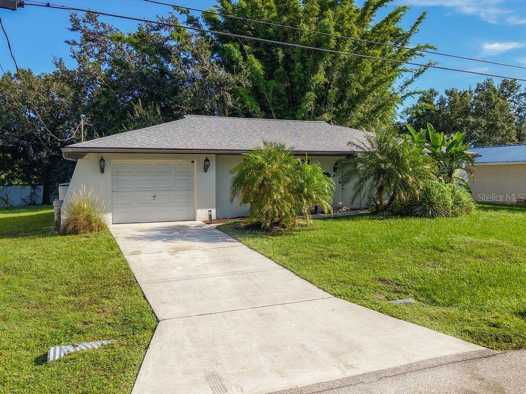 28474 Coco Palm Dr., Punta Gorda, FL 33982