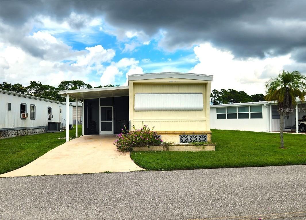 5524 Holiday Park Blvd., North Port, FL 34287