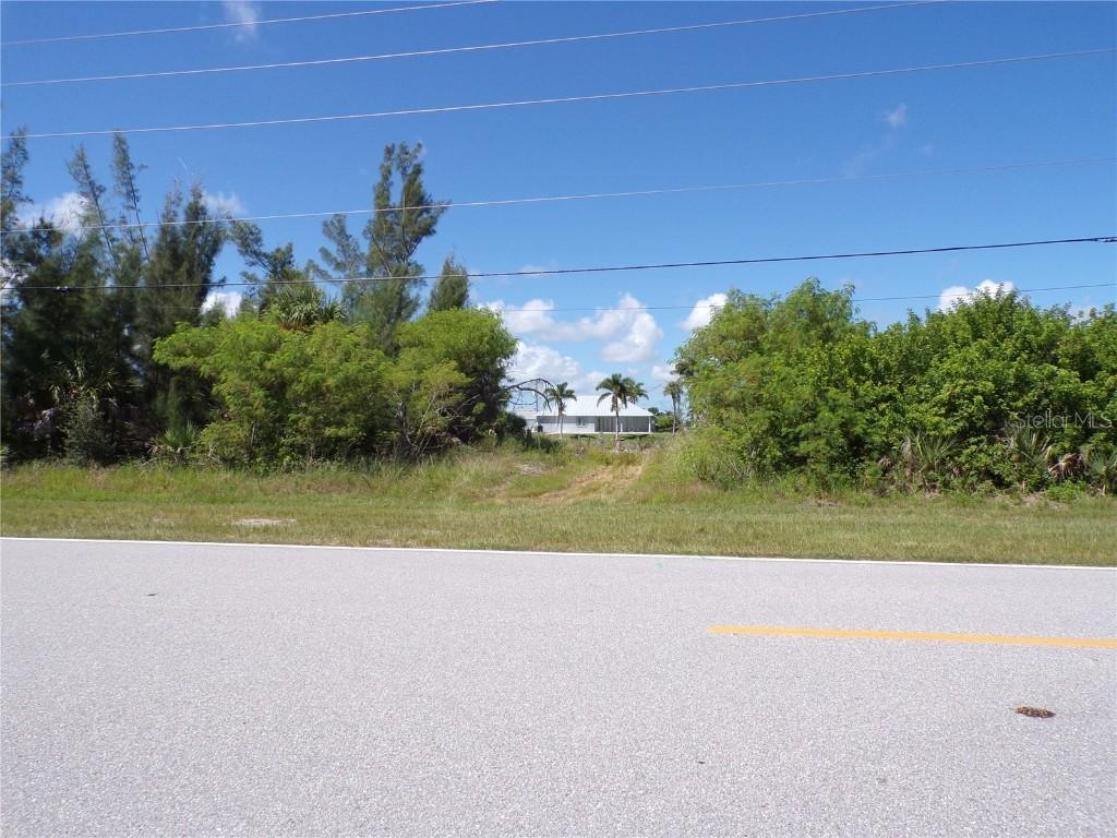 9365 St Paul Dr., Port Charlotte, FL 33981