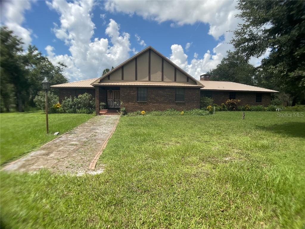 825 N Johnson Ave., Arcadia, FL 34266