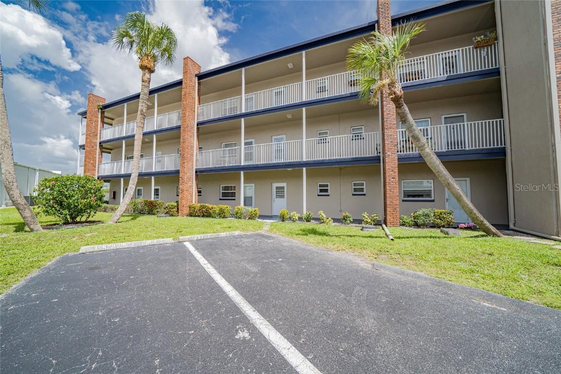 3100 Harbor Blvd. #315, Port Charlotte, FL 33952