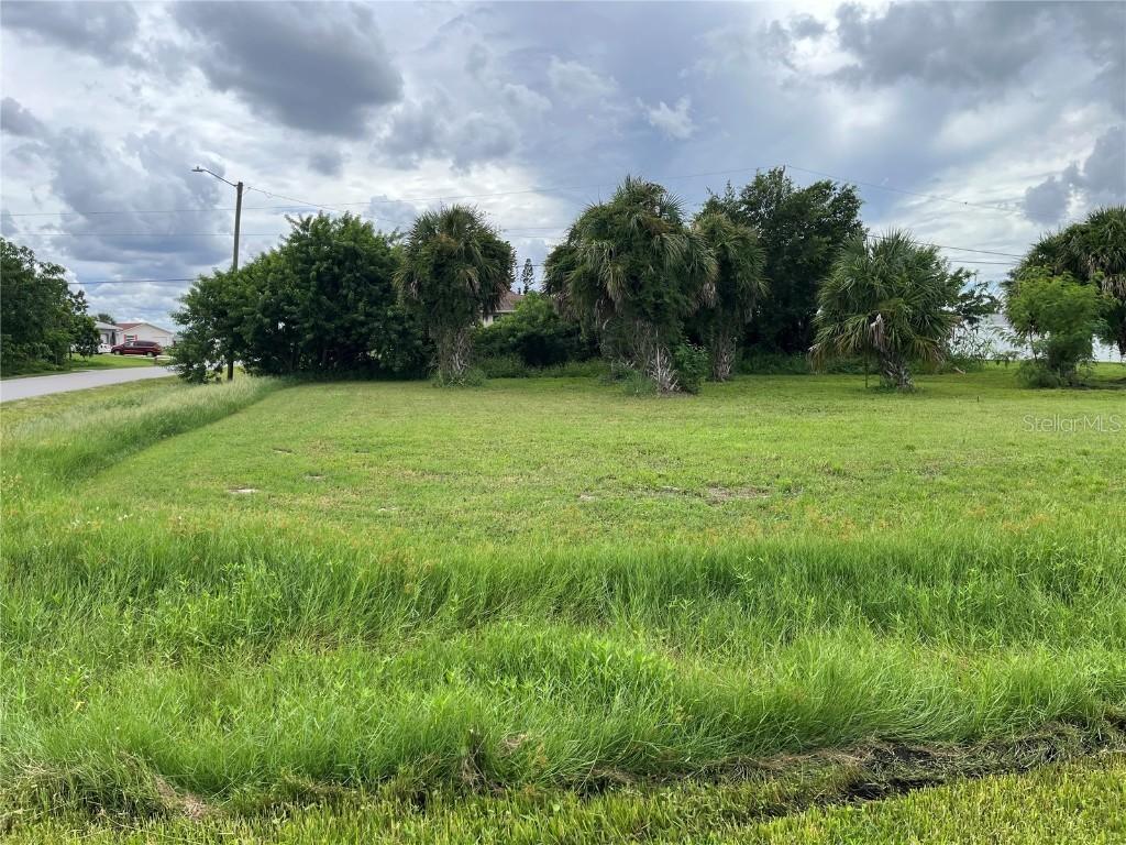 401 Garfield Ave., Port Charlotte, FL 33952