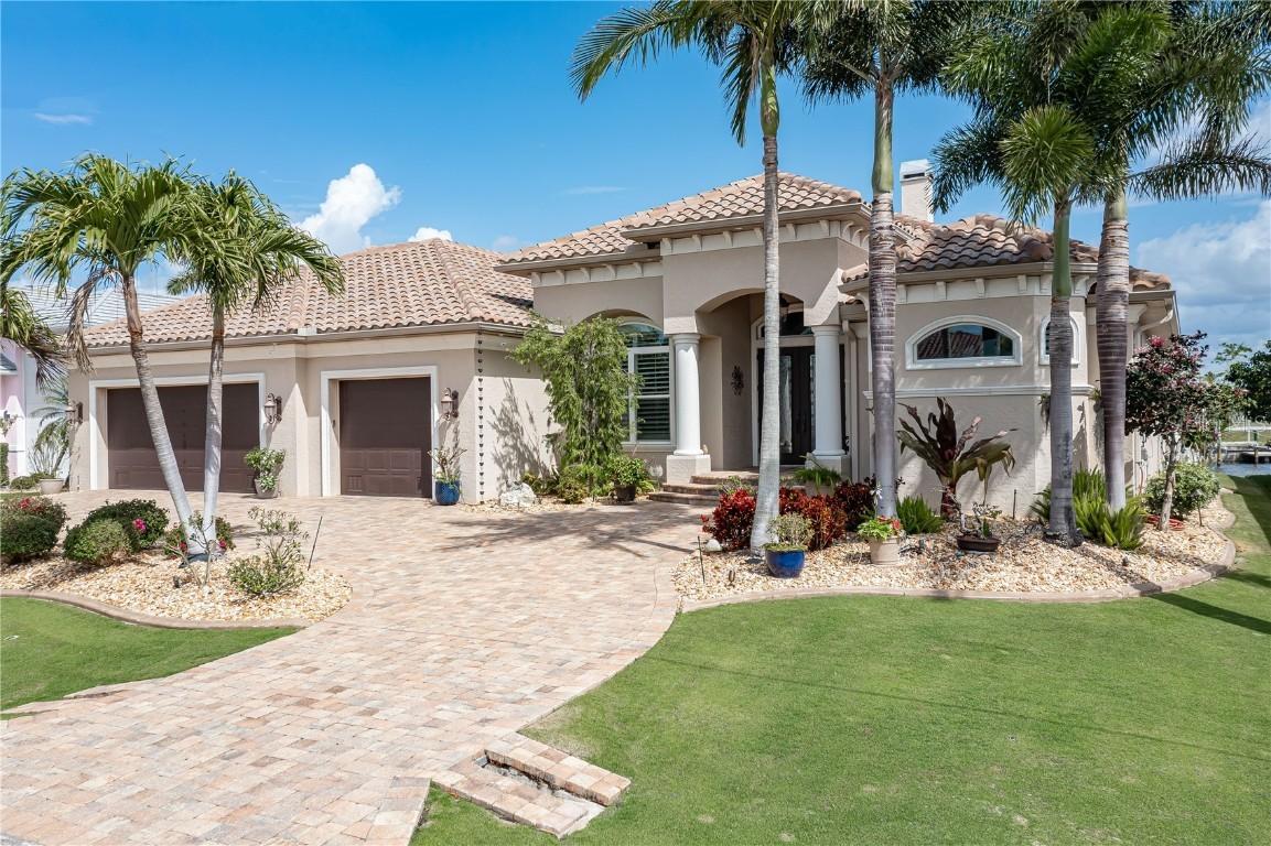 238 Lido Dr., Punta Gorda, FL 33950