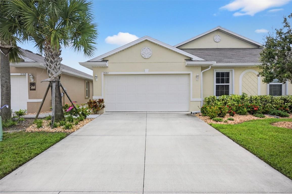 25201 E Lenox Cir., Punta Gorda, FL 33950