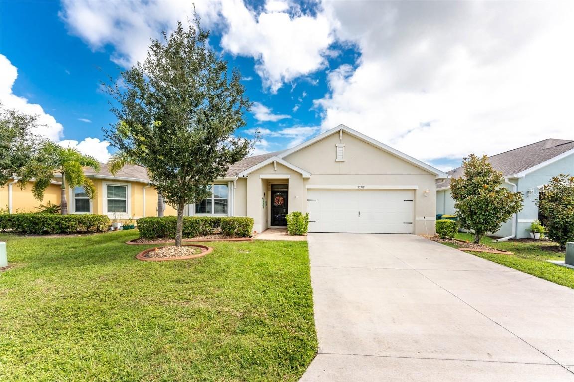 25328 E Lenox Cir., Punta Gorda, FL 33950