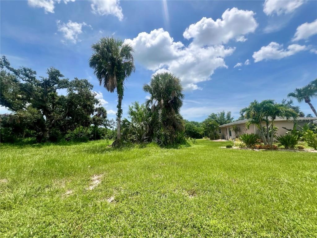 25 Oakland Hills Pl., Rotonda West, FL 33947