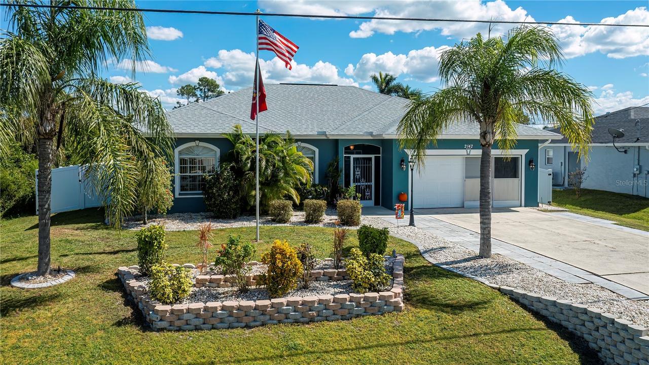 2142 S Chamberlain Blvd, North Port, FL 34286