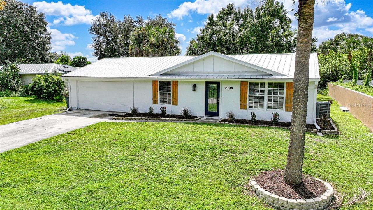 21019 Malden Ave., Port Charlotte, FL 33952