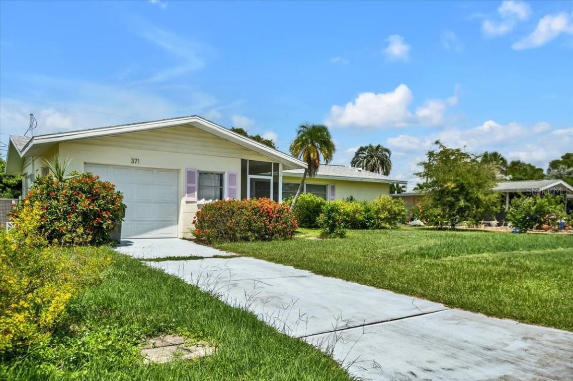371 Peppertree Rd., Venice, FL 34293