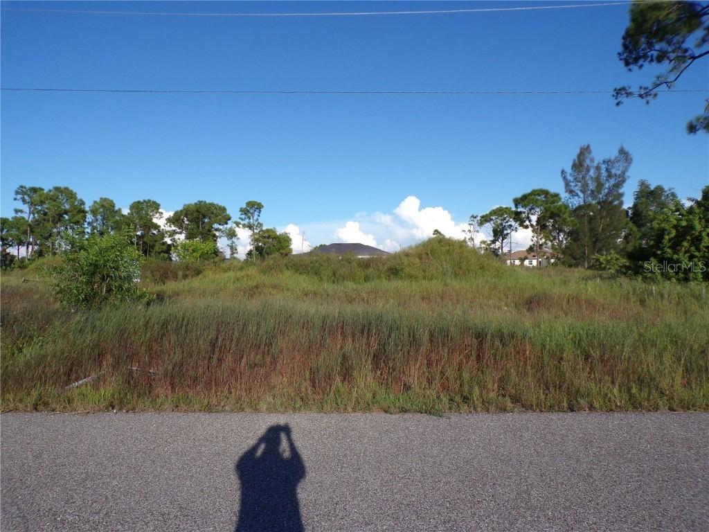 2625 NW 26th Pl., Cape Coral, FL 33993