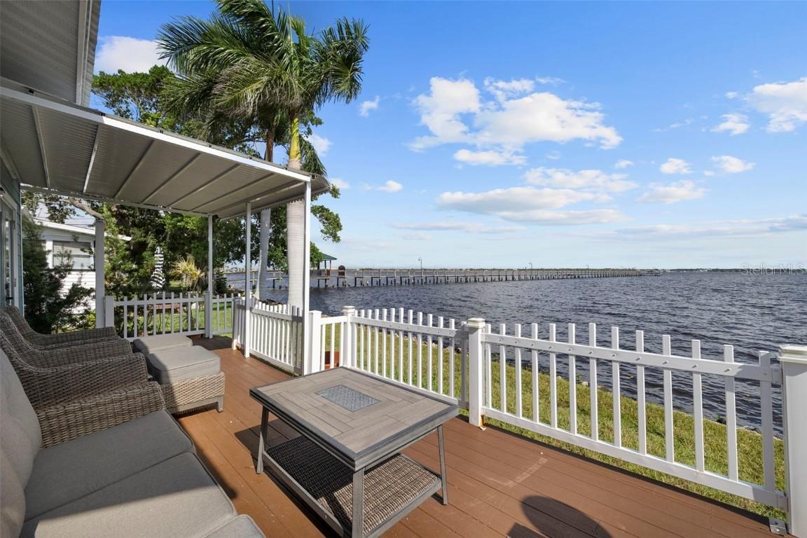 8 Parkview St., Bradenton, FL 34208