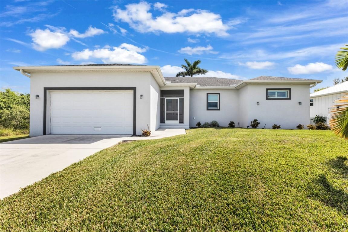 3302 Palm Dr, Punta Gorda, FL 33950