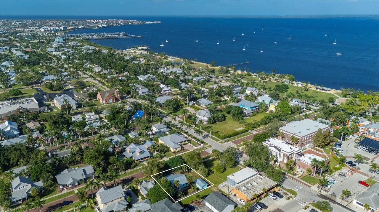 210 Harvey St., Punta Gorda, FL 33950