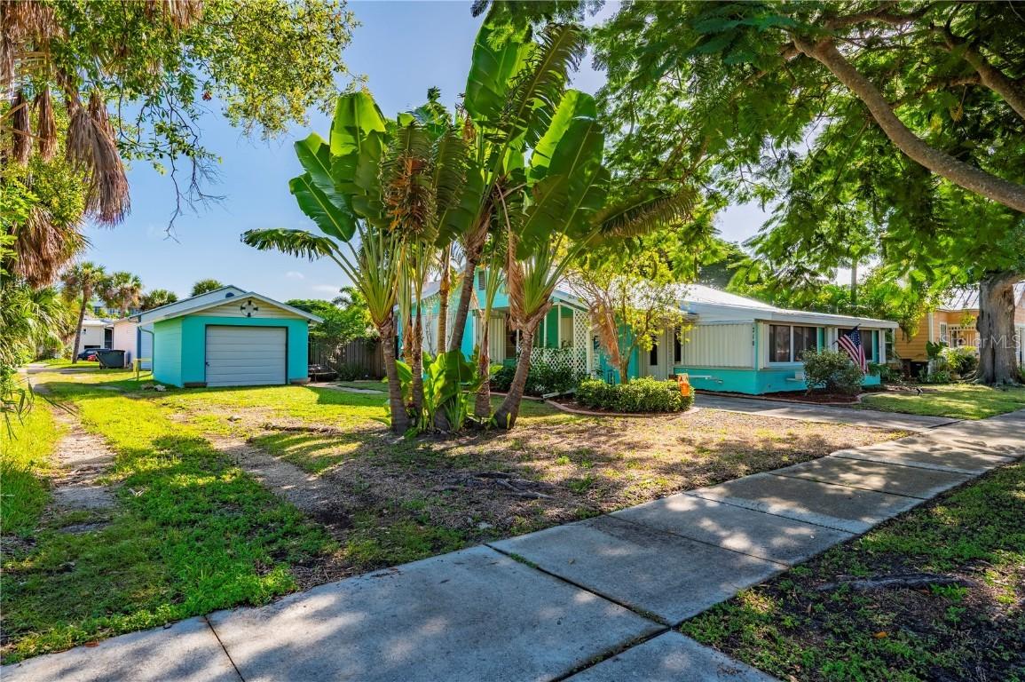 210 Harvey St., Punta Gorda, FL 33950