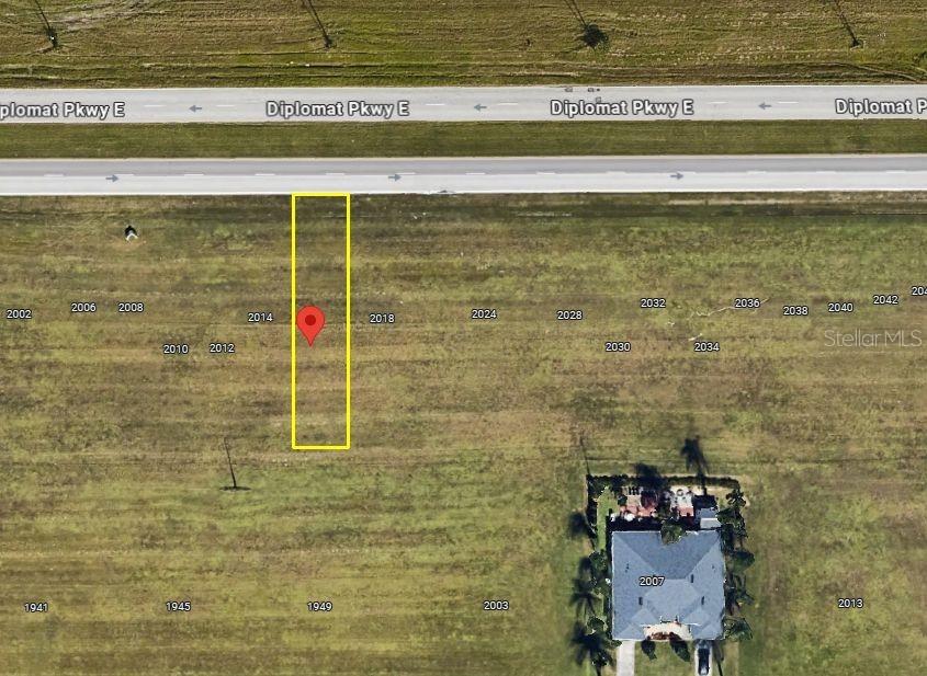 2016 Diplomat Pkwy., Cape Coral, FL 33909