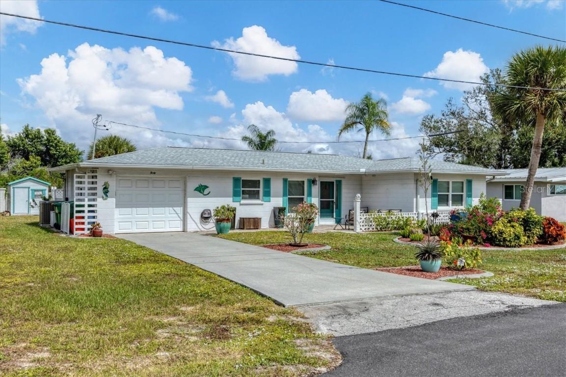 40 Crestview Dr., Englewood, FL 34223