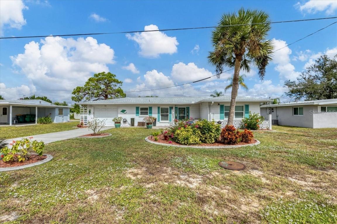 40 Crestview Dr., Englewood, FL 34223