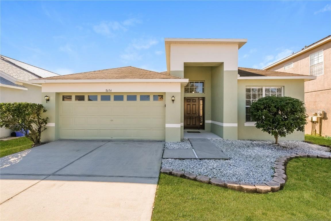 8634 Sandy Plains Dr., Riverview, FL 33578