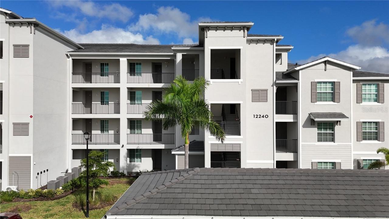 12240 Wellen Golf St. #204, Venice, FL 34293