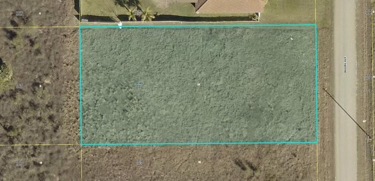 1507 Moore Ave., Lehigh Acres, FL 33972