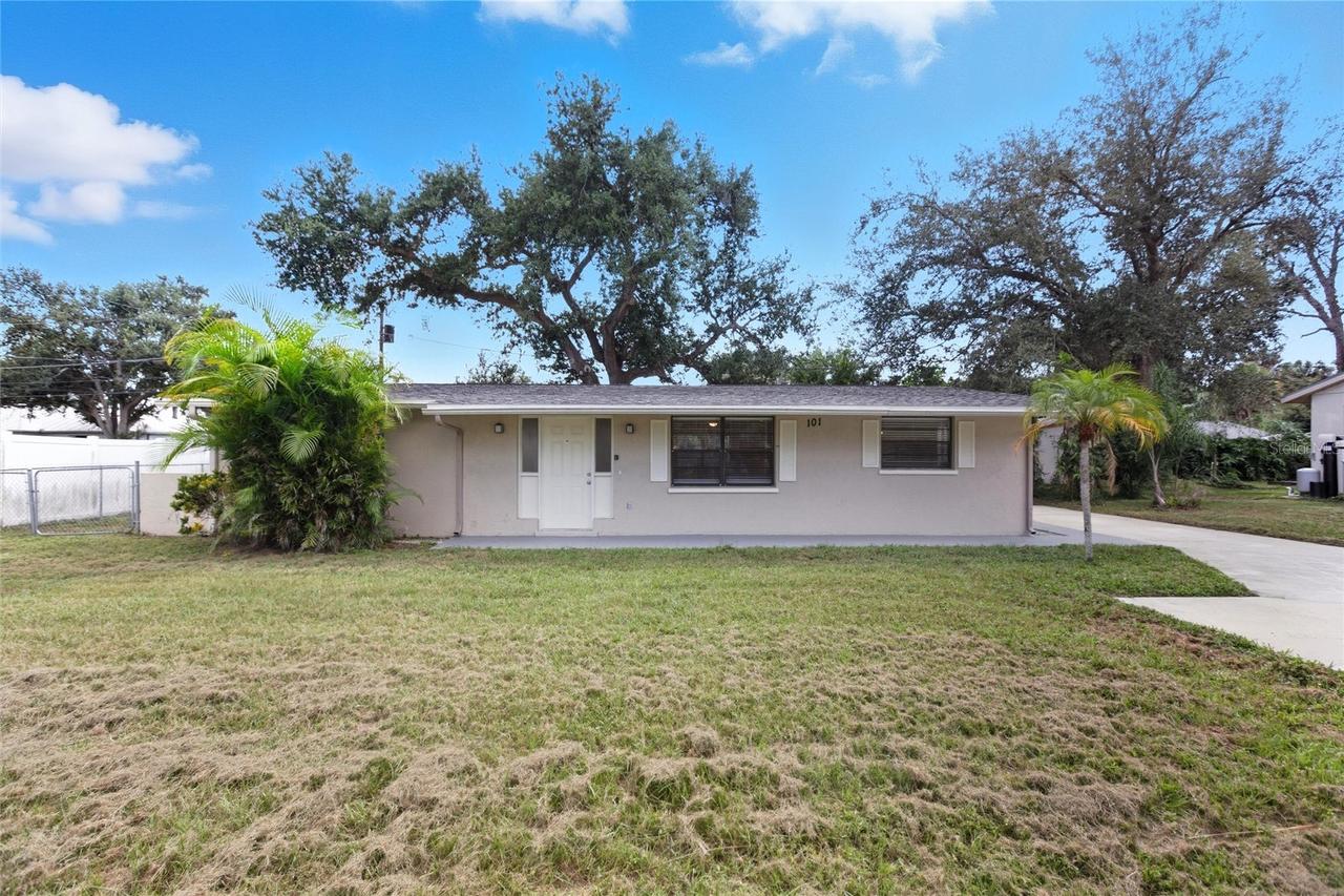 101 Oberlin Rd., Venice, FL 34293