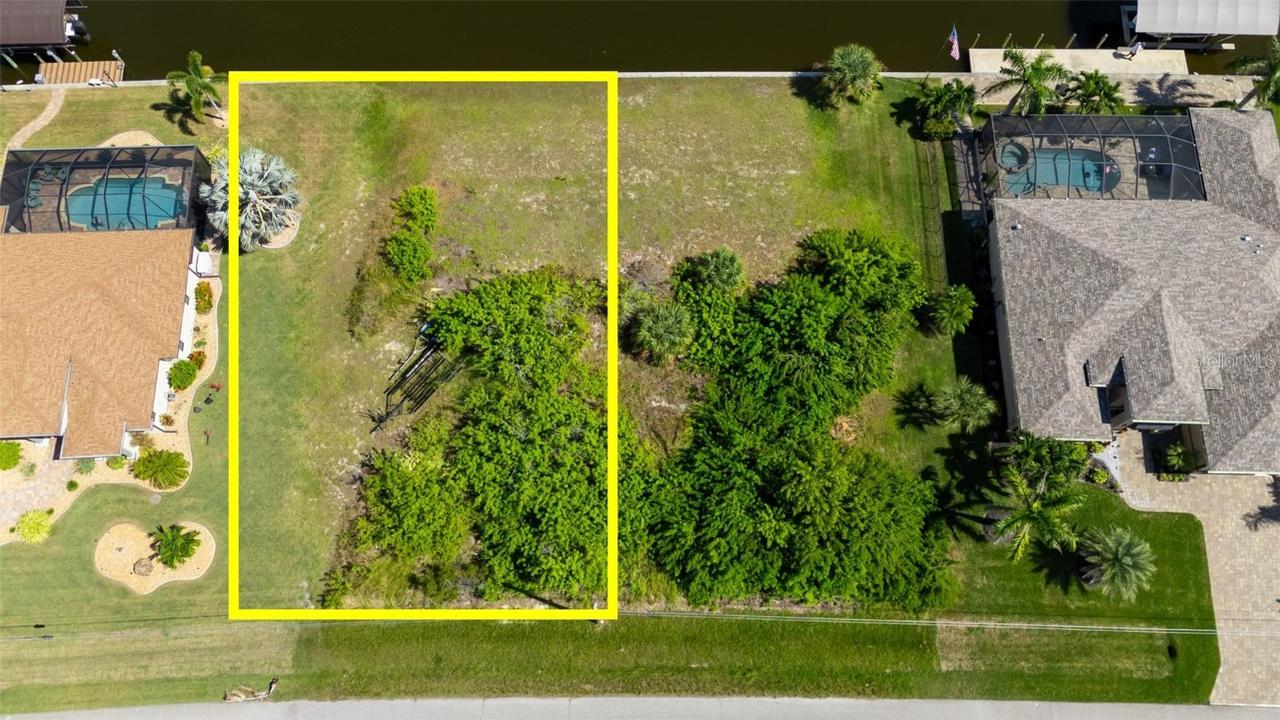 8300 Tecumseh Cir., Port Charlotte, FL 33981