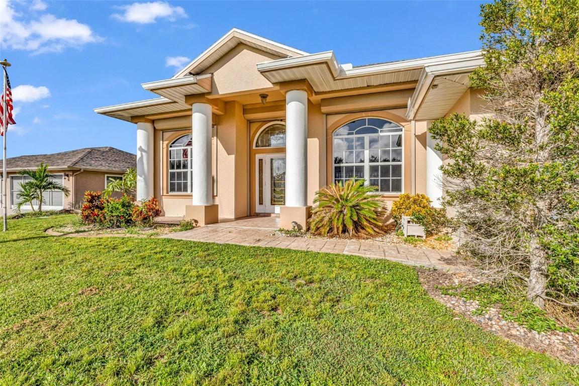 405 Delaney St., Port Charlotte, FL 33954
