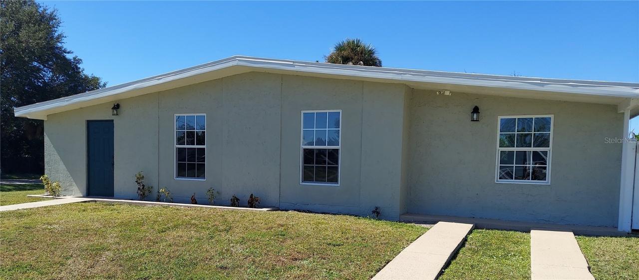 3165 Crestwood Dr., Port Charlotte, FL 33952