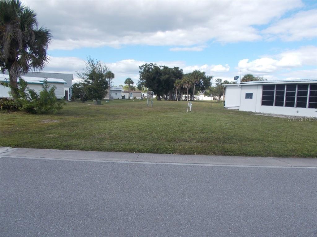 5751 Holiday Park Blvd., North Port, FL 34287