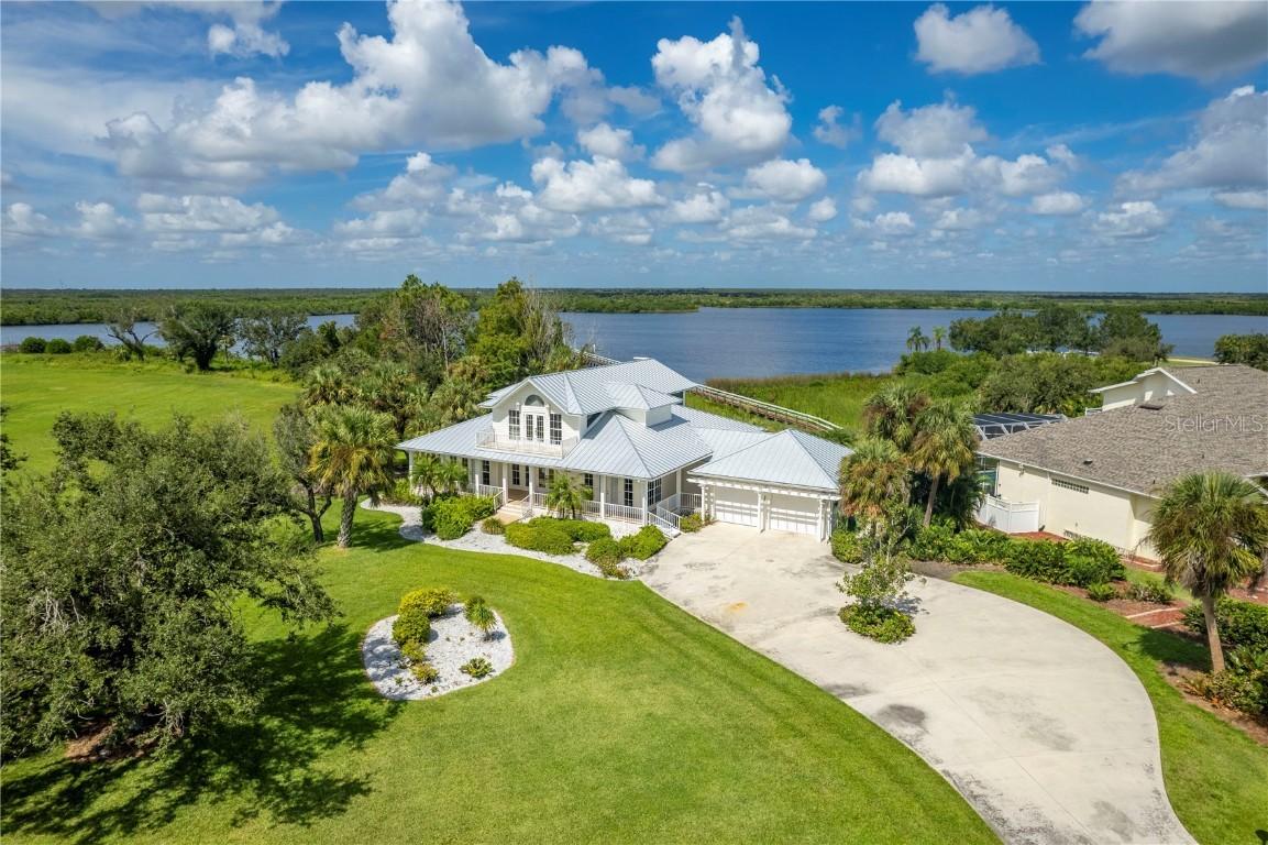 521 Bobcat Ct., Punta Gorda, FL 33982