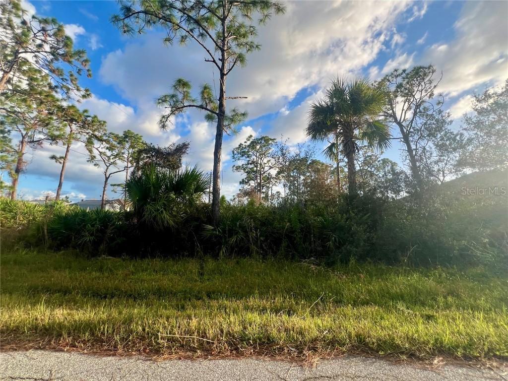 13041 Feldman Ave., Port Charlotte, FL 33981