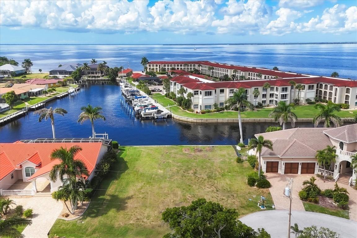 7 Hibiscus Dr., Punta Gorda, FL 33950