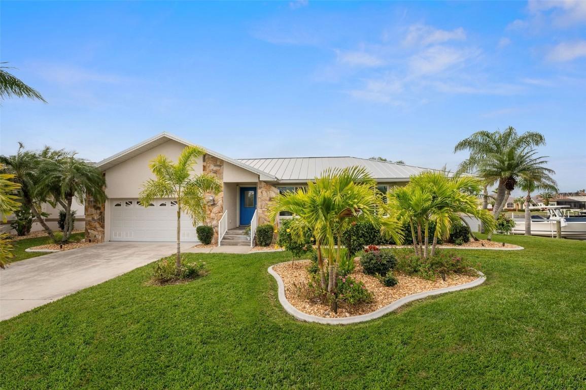 1230 Swan Ct., Punta Gorda, FL 33950