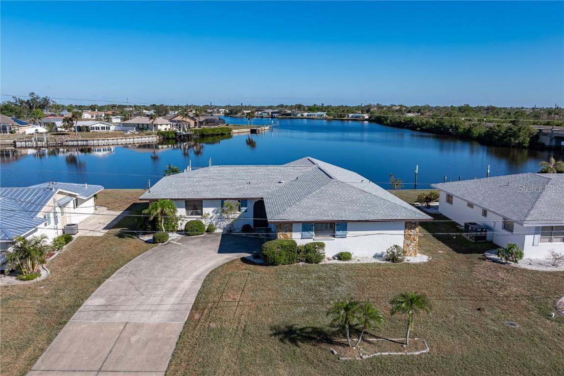 117 W Tarpon Blvd., Port Charlotte, FL 33952