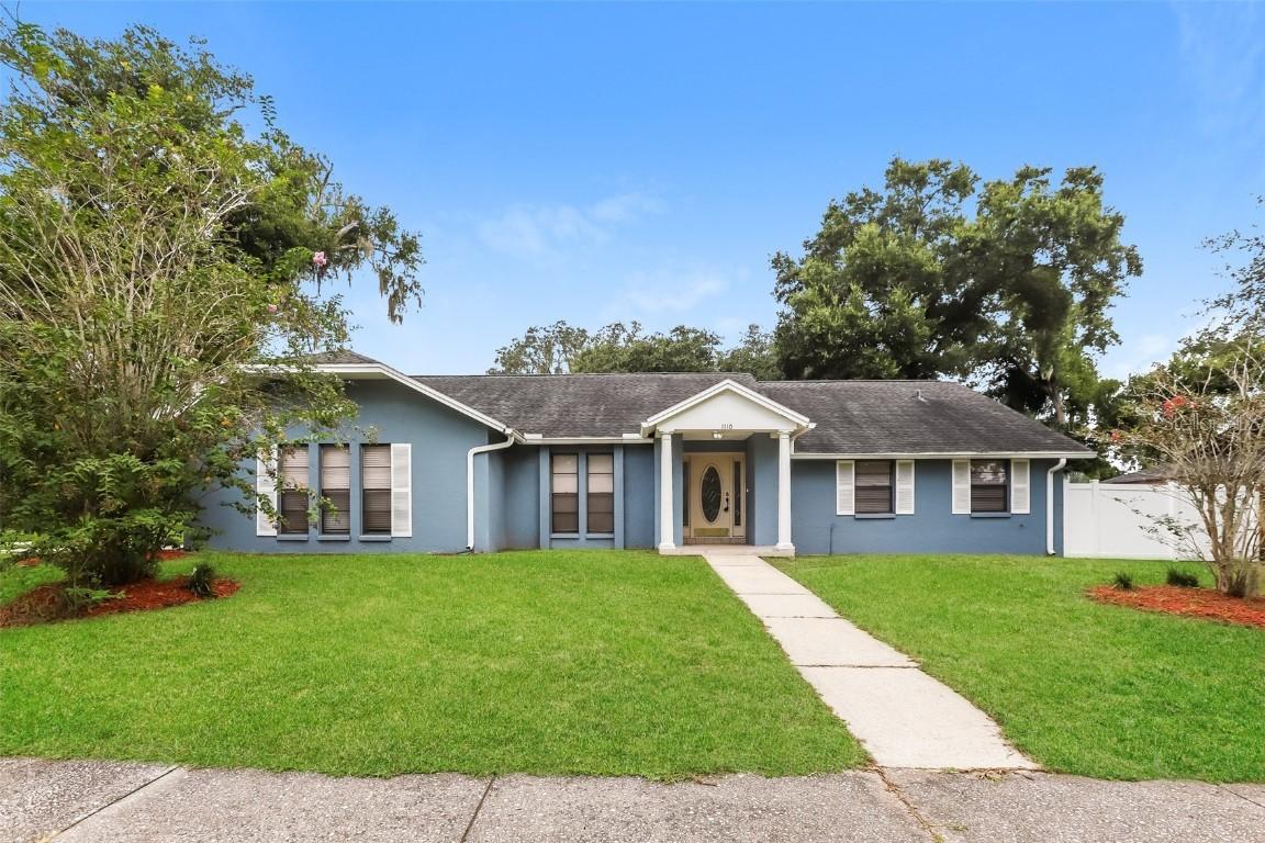 1110 Lakemont Dr., Valrico, FL 33594